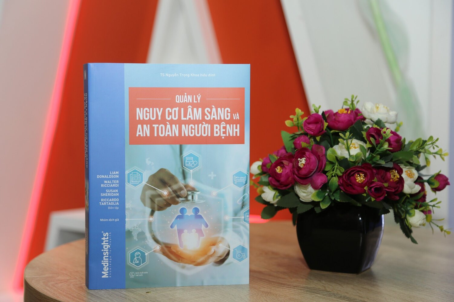 An toan nguoi benh.jpg