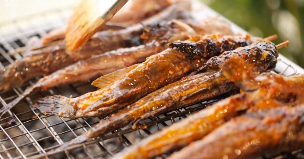 Đặc sản ở miền Tây có vẻ ngoài 'kỳ lạ nhất hành tinh', biết chạy nhảy và leo cây