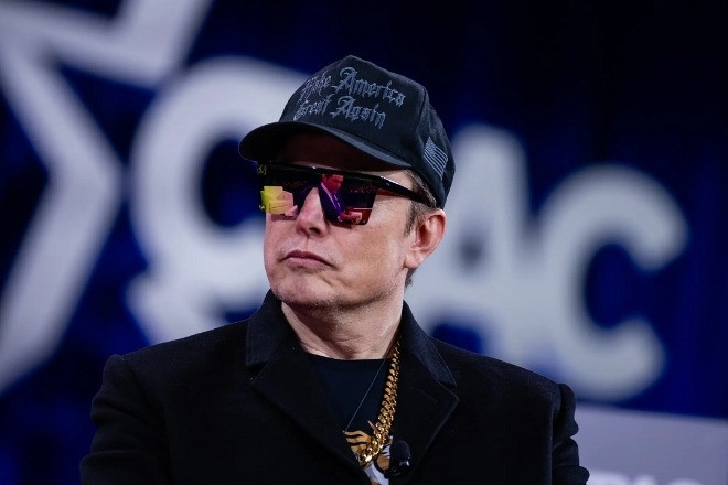 Hơn 200.000 người dân Canada muốn tước quốc tịch của tỷ phú Elon Musk