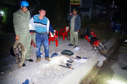 Khởi tố chủ tịch Hội nông dân xã cướp tài sản nhà phó chủ tịch HĐND Bình Phước