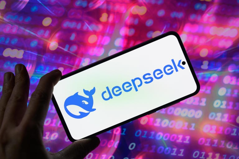 Trung Quốc: DeepSeek không phải để cạnh tranh với AI Mỹ