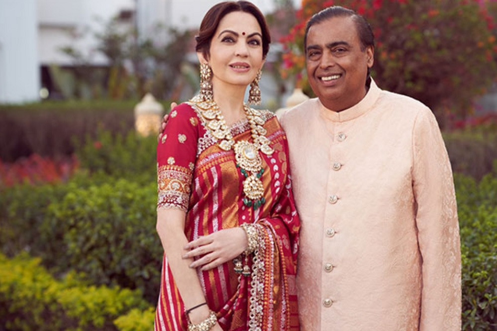 Tỷ phú Ấn Độ Mukesh Ambani và nguyên tắc 'bất di bất dịch' dành cho các con