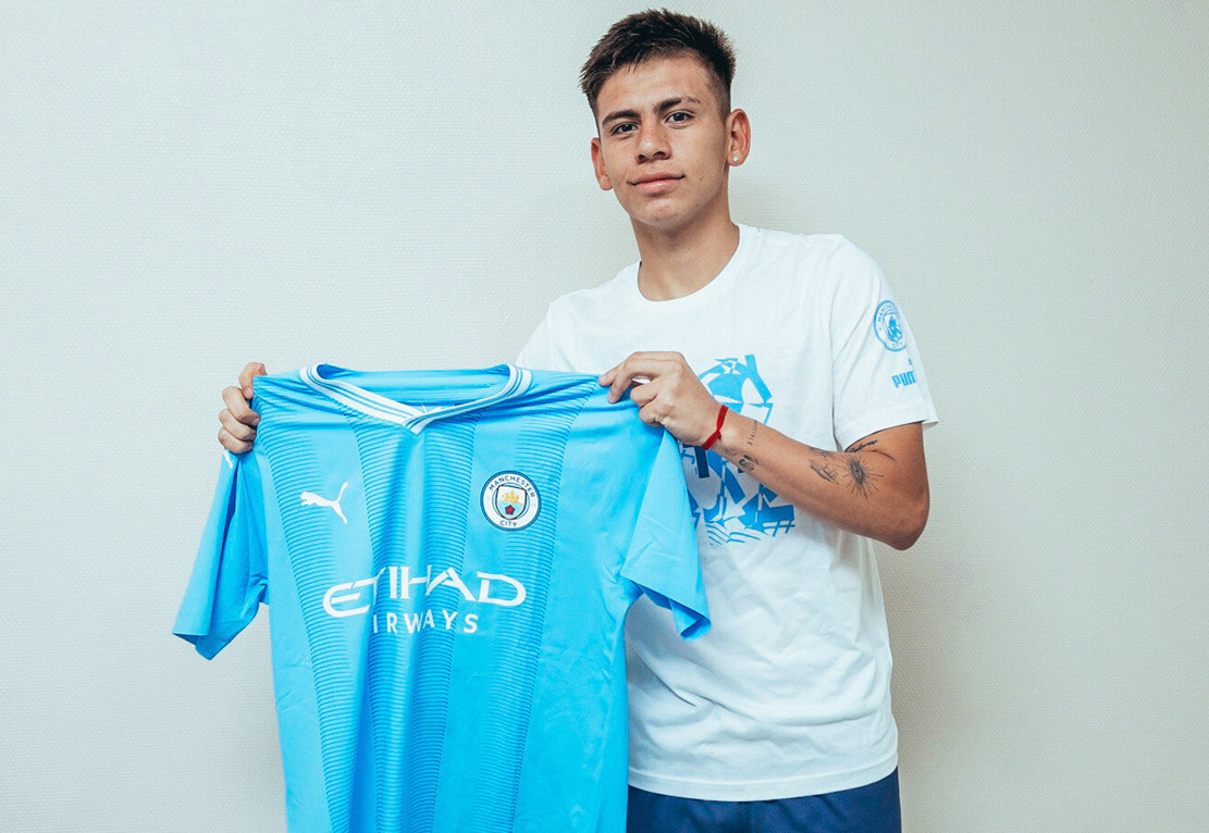 www_mancity_com echeverri filtered.jpg