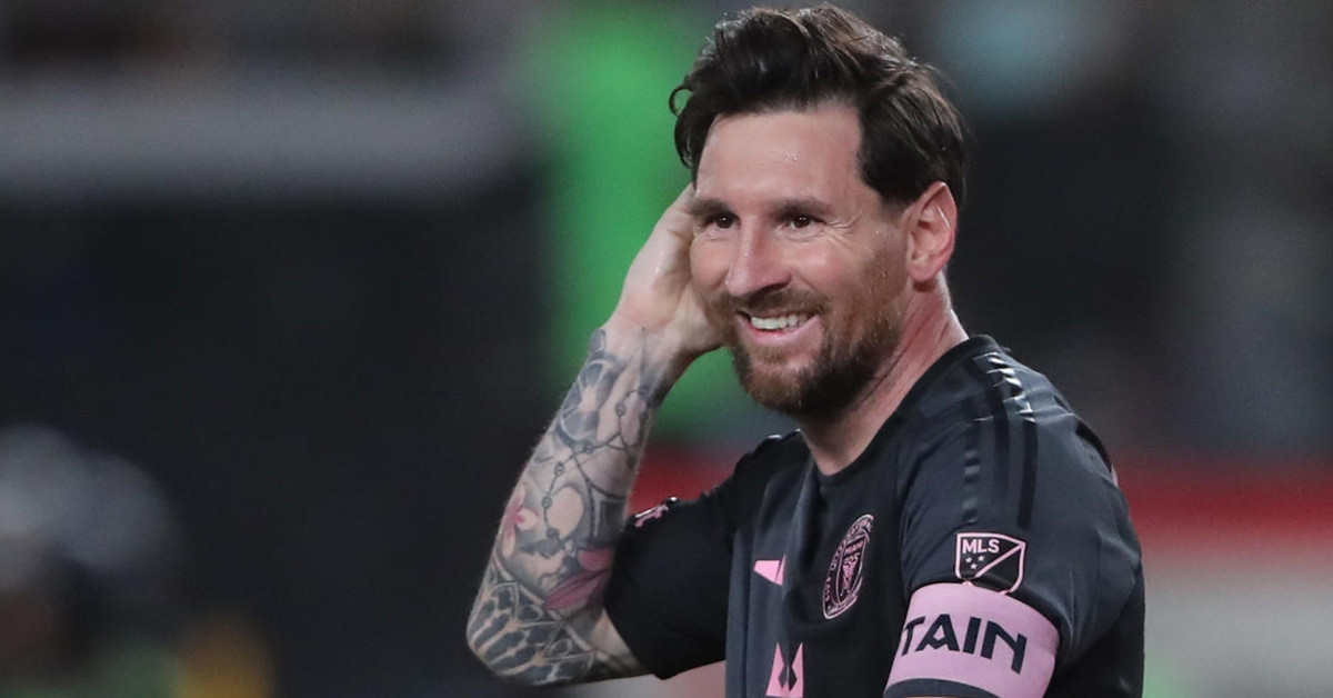 Messi cân nhắc trở lại Barca