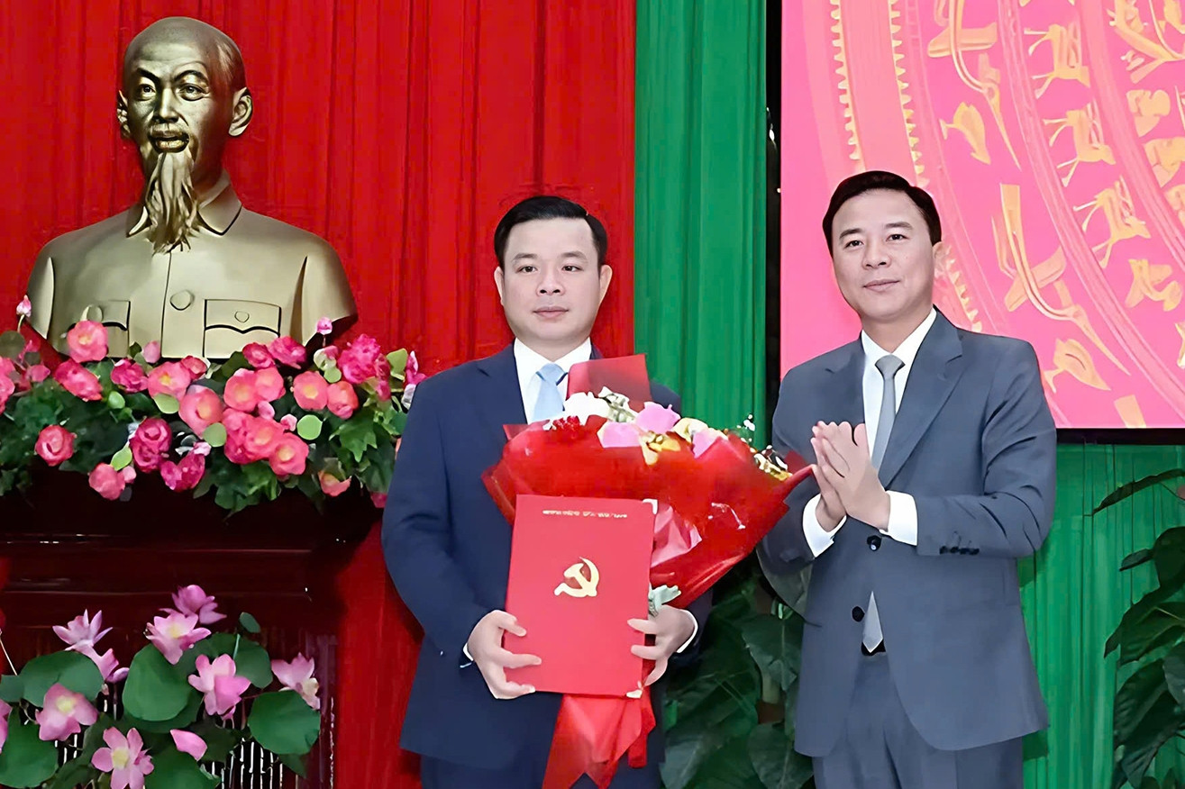 Ông Đỗ Hữu Huy làm Phó bí thư, Chủ tịch UBND tỉnh Bình Thuận