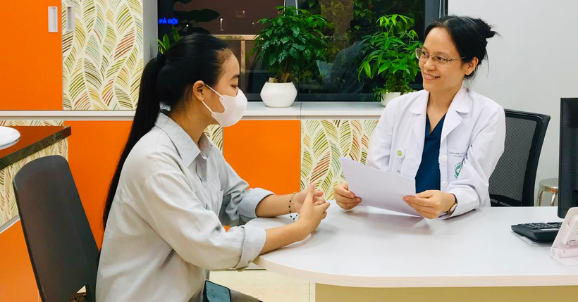 Tranh luận khi người bệnh xưng hô "chị - em" với bác sĩ