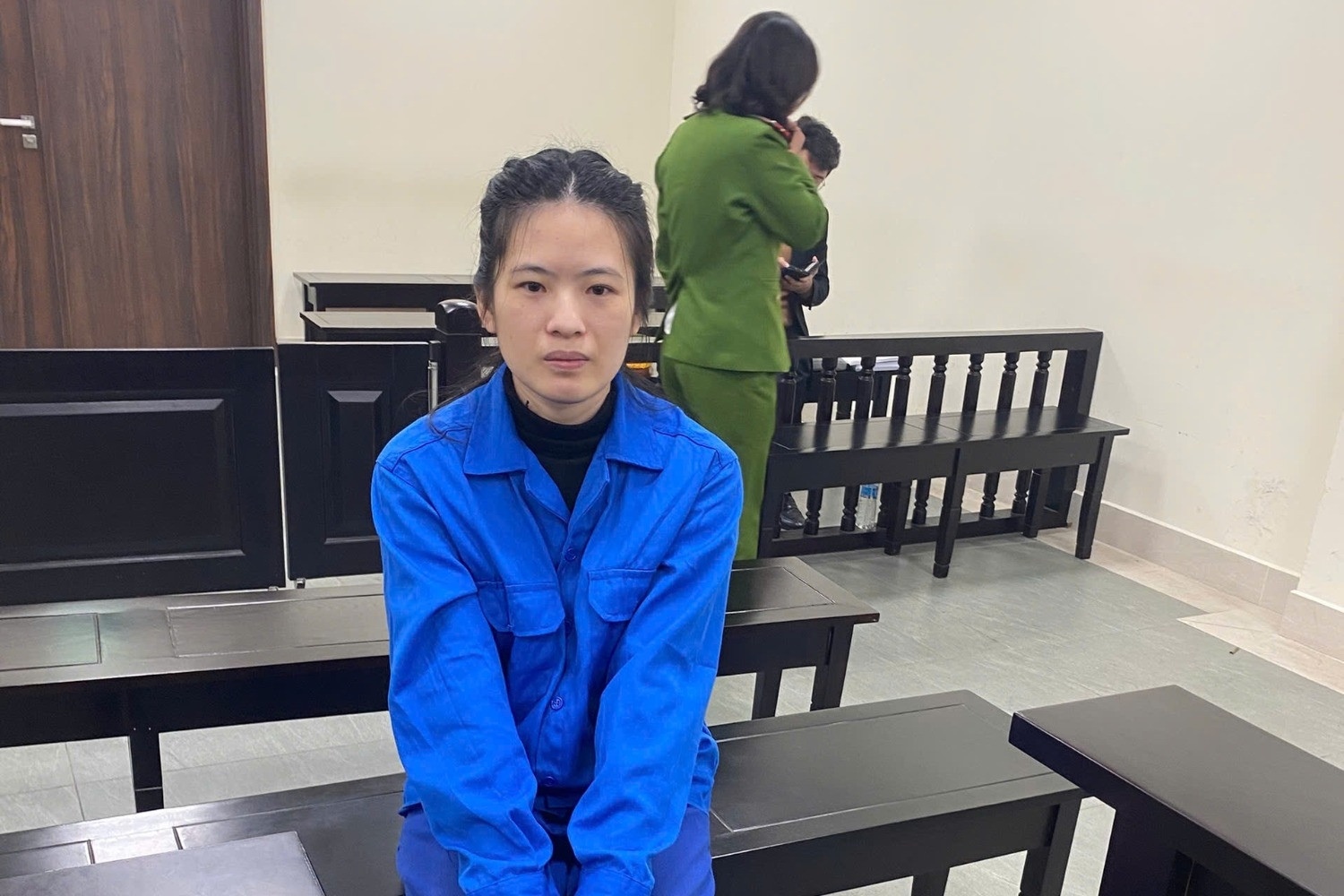 Chiếm đoạt tiền tỷ của khách hàng ngoại quốc, nữ nhân viên ‘đốt’ vào tiền ảo