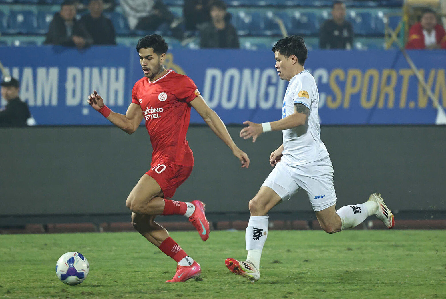 the cong viettel nam dinh.jpg