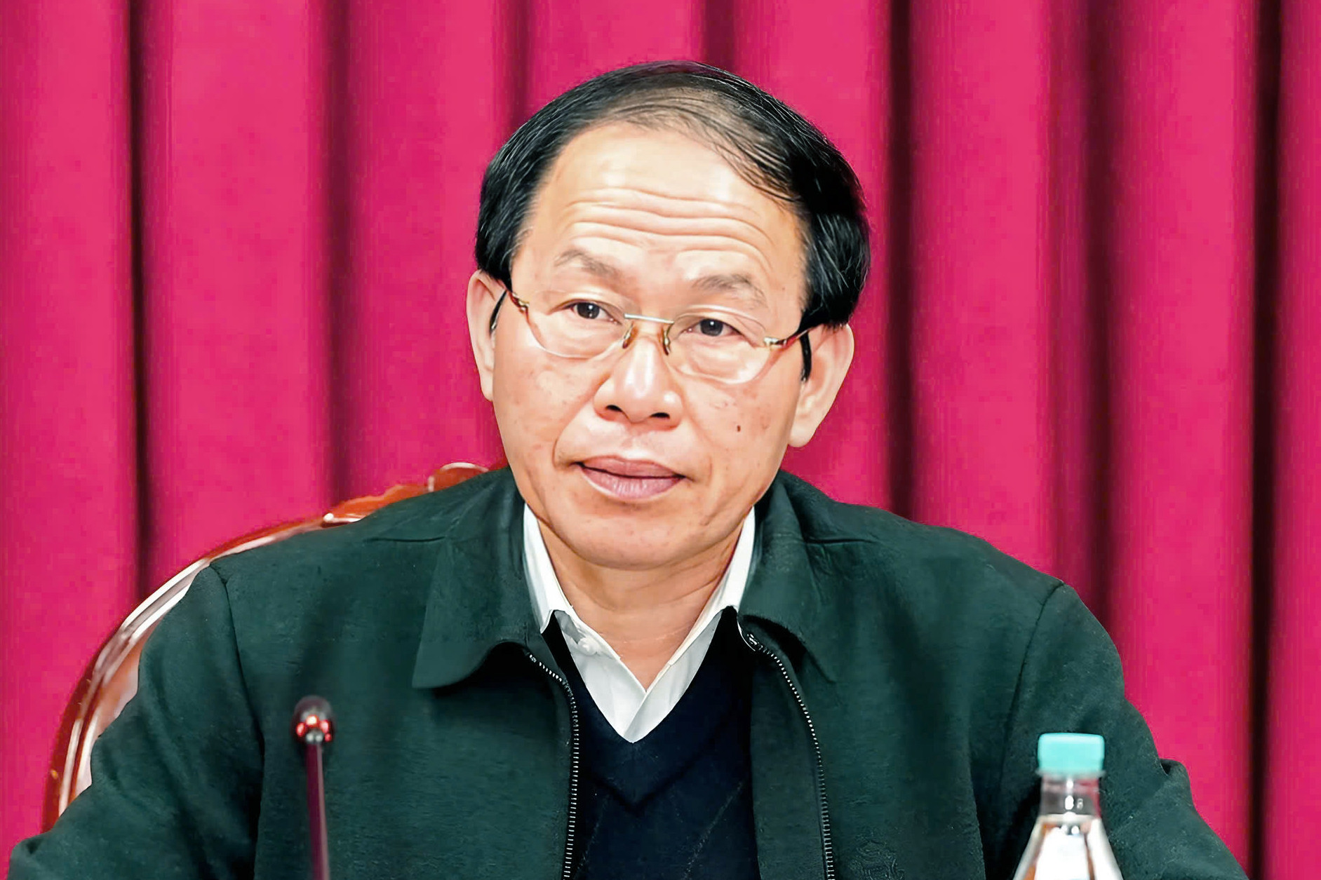 le tien chau 40838.jpg