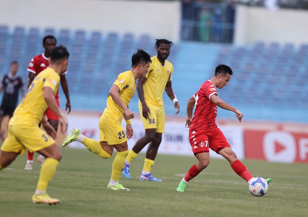 quang nam vs hai phong 4.jpg