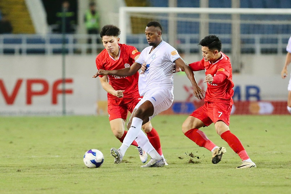 the cong vs nam dinh 2.jpg