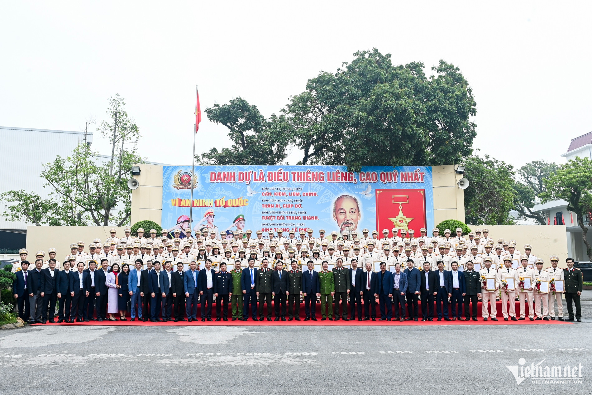 W-Công an HD_10.jpg