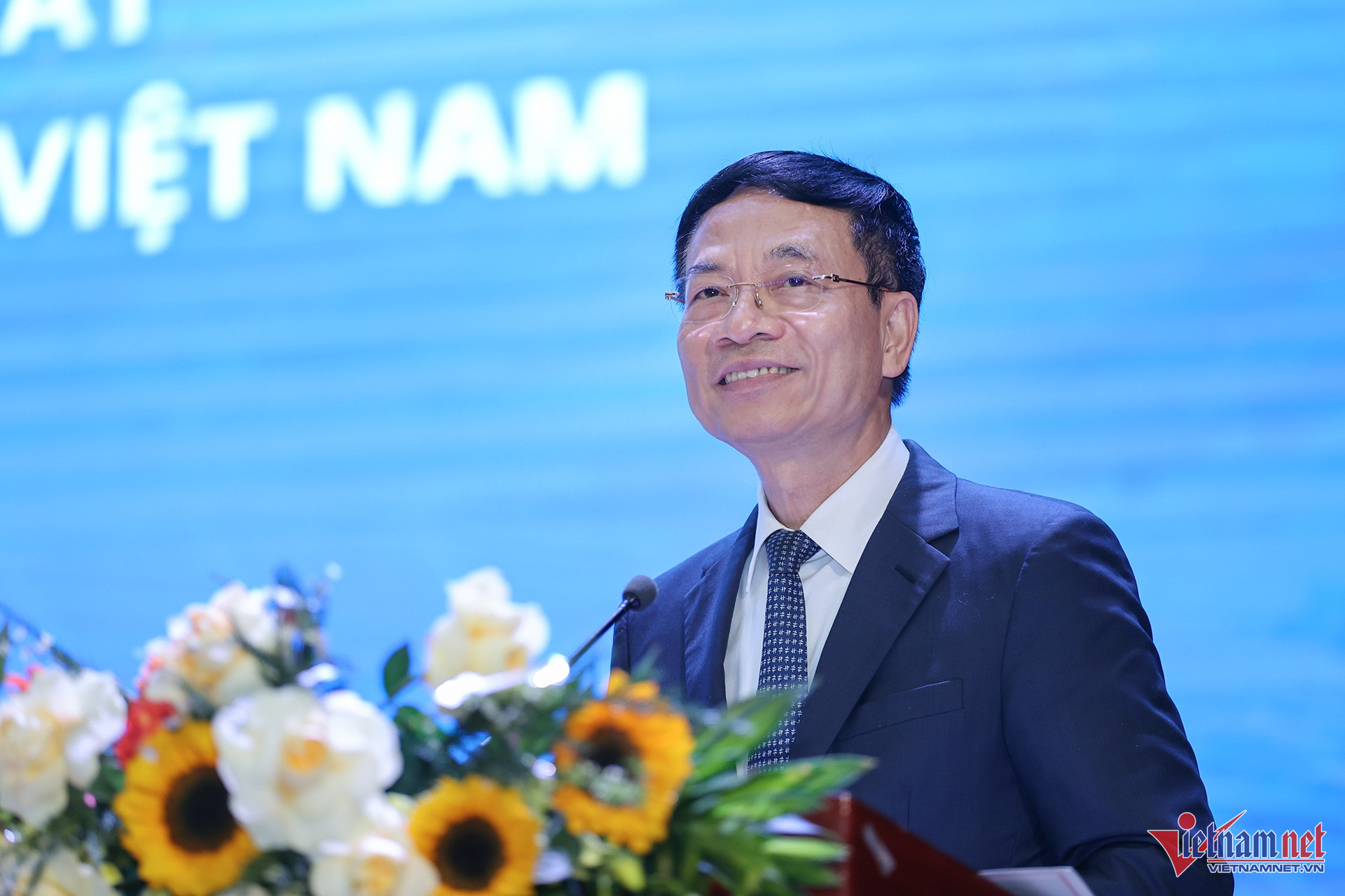 W-thanh lap Vien lanh dao quan tri va quan ly VN 2.jpg