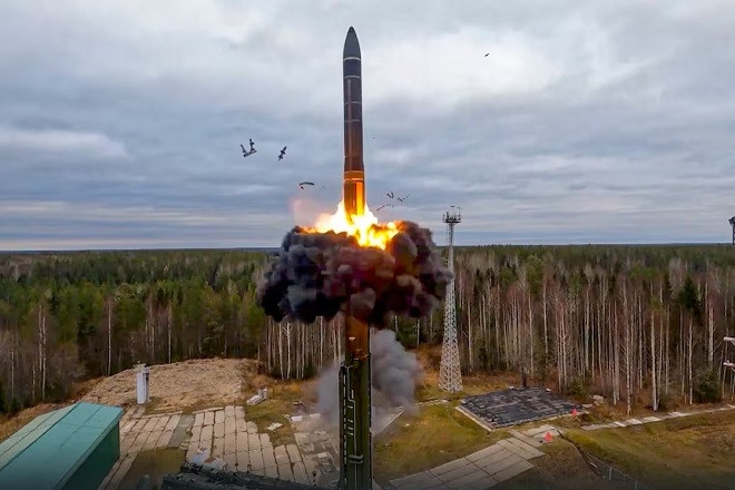 Nga đưa tên lửa ‘không thể đánh chặn’ Oreshnik tới Belarus