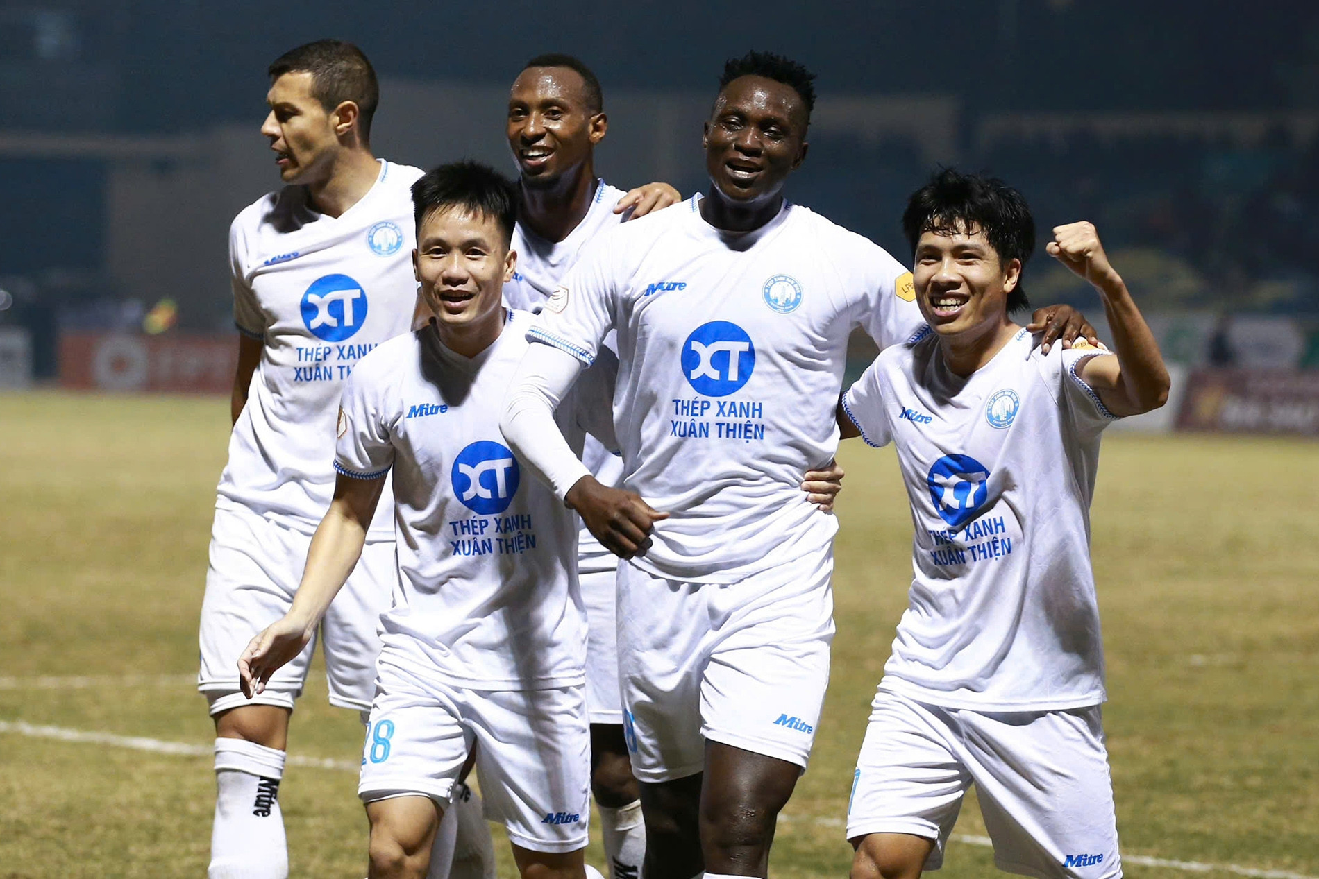 Nhận định Nam Định đấu với Hà Nội FC: Ai có quà đầu năm mới?