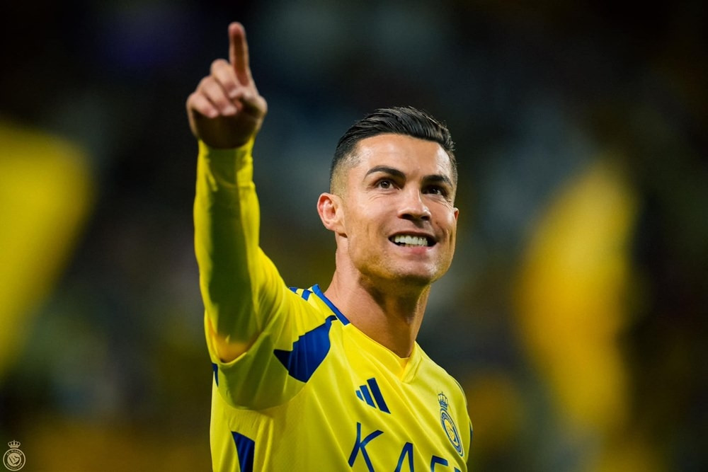 Ronaldo lập cú đúp, Al Nassr đi tiếp ở Cúp C1 châu Á