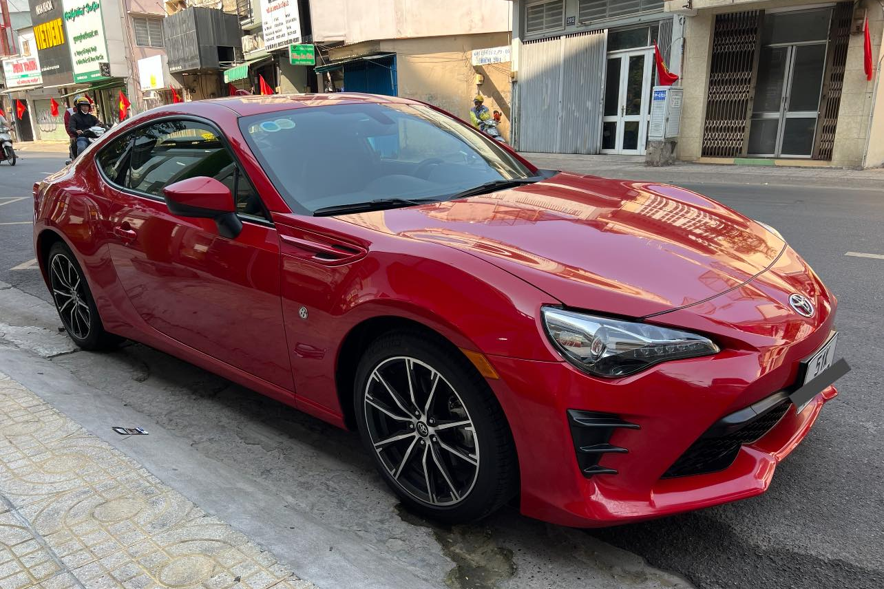 Toyota 86 Cuong Do La 10.png