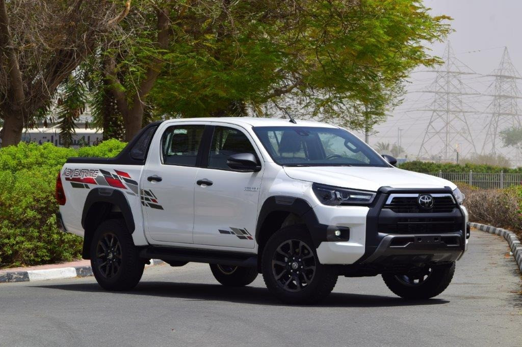 toyota hilux 2024.jpeg