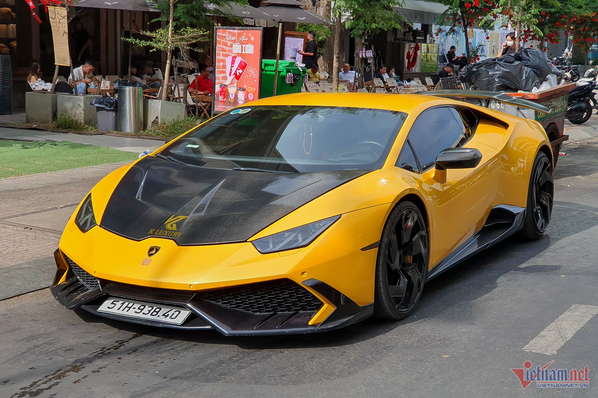 W-Lamborghini Huracan Vietnamnet 1.jpg
