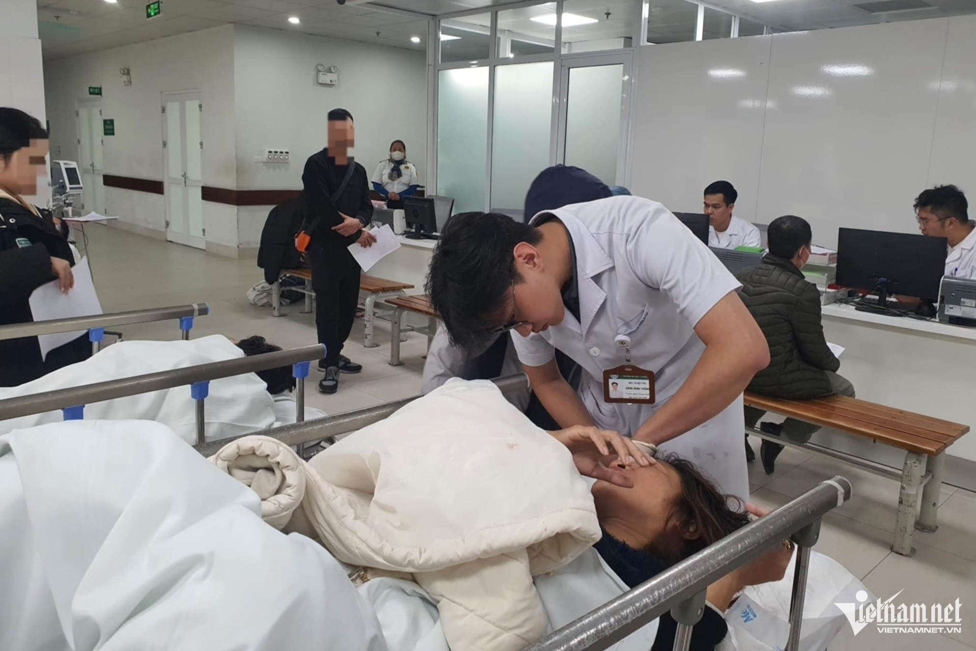 4 người một nhà thương vong sau TNGT ở Thanh Hóa: Người vợ bị thương nặng nề