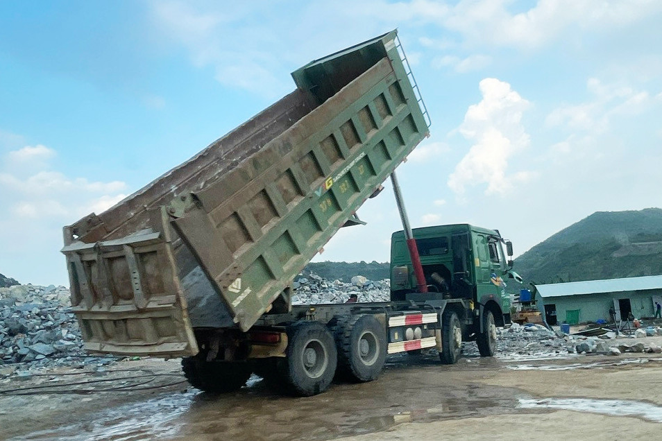 w xe coi noi thung 1 1 409 70325.jpg