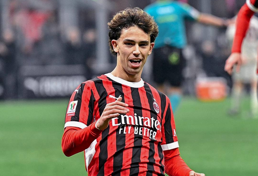 Joao Felix ra mắt như mơ, AC Milan loại Roma để vào bán kết