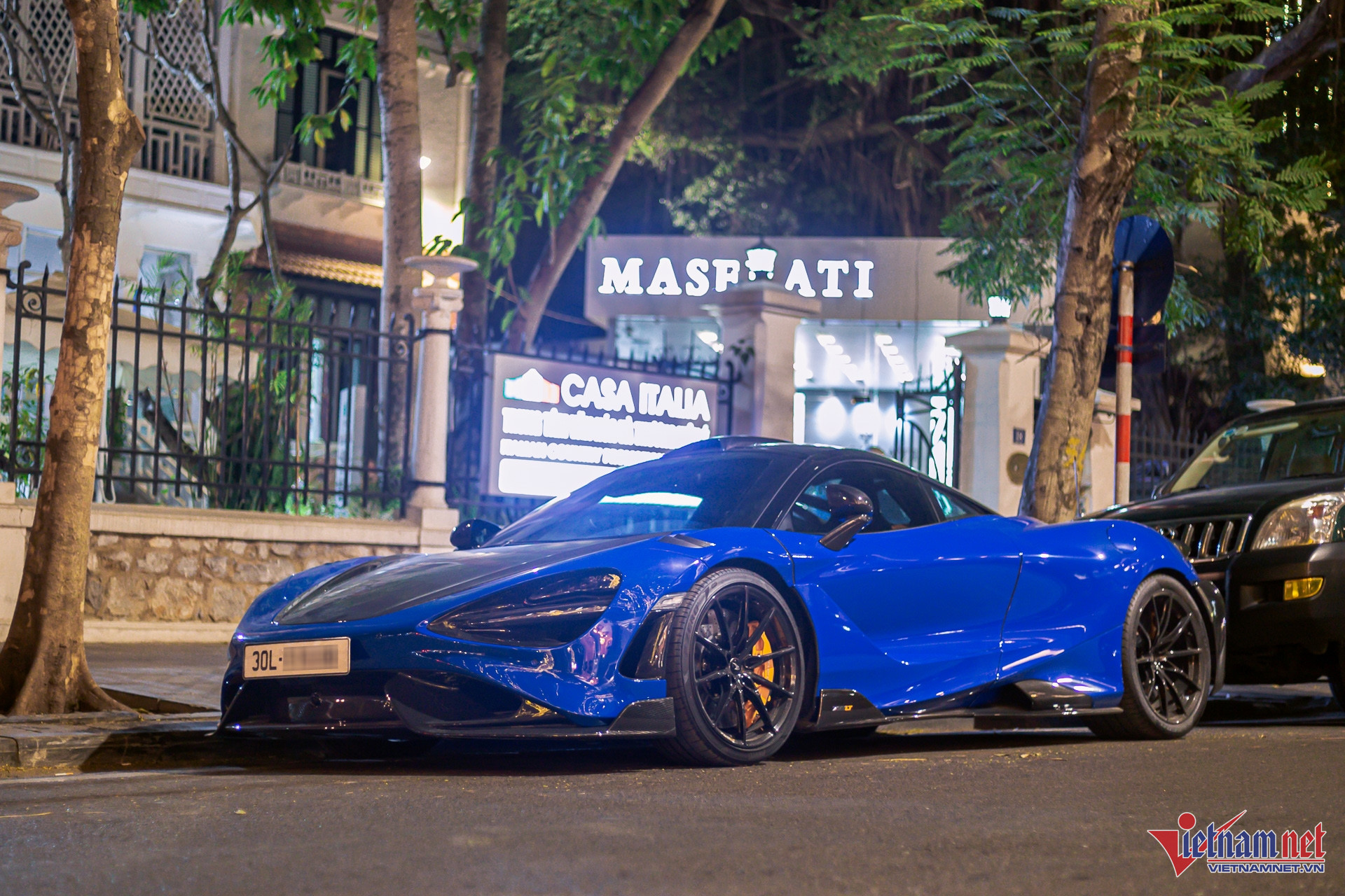 W-mclaren 765 1.JPG.jpg