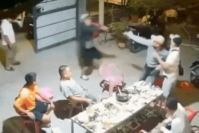 Công an thông tin vụ nổ súng trong cuộc nhậu ở Bến Tre