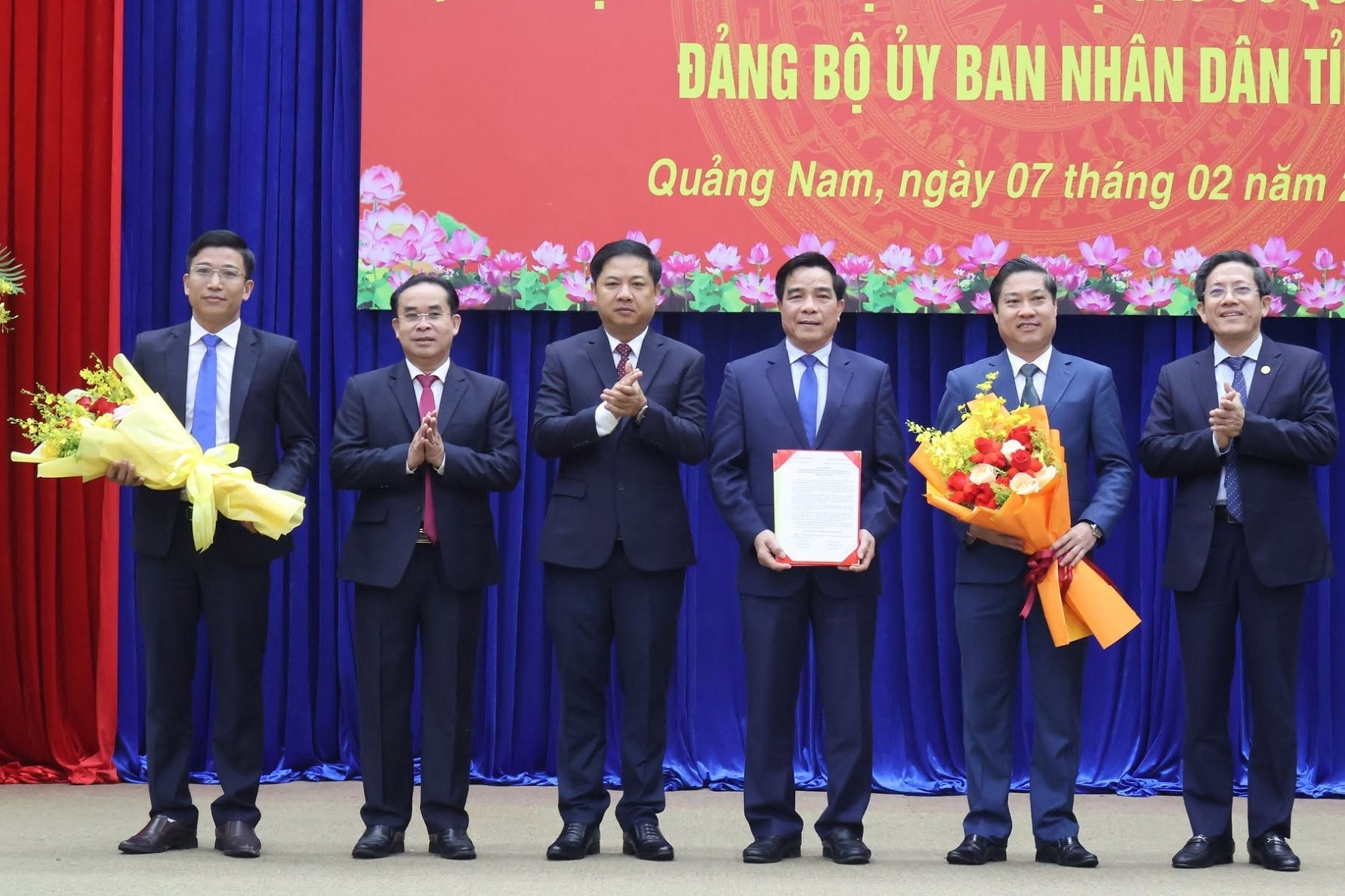 Quảng Nam công bố hàng loạt quyết định về nhân sự chủ chốt