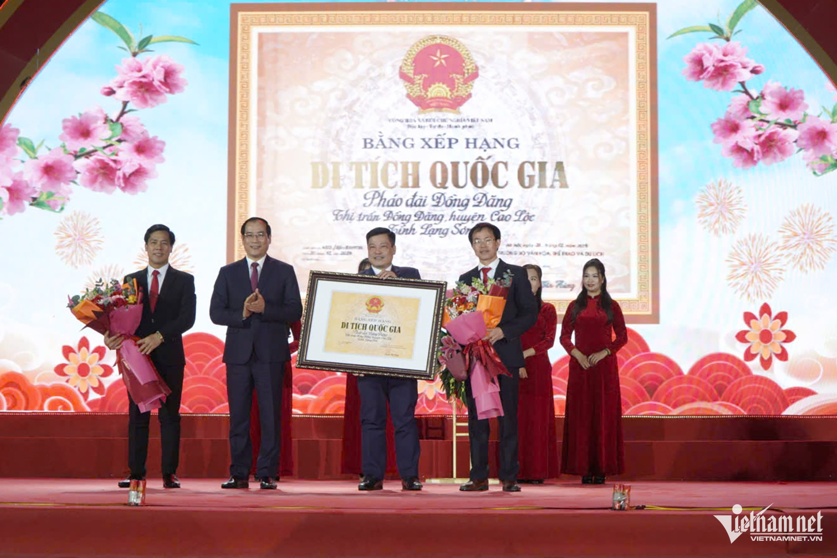 W-8ac21f9f 42ad 4a0a 9a19 eecbfd3ee27d.jpeg