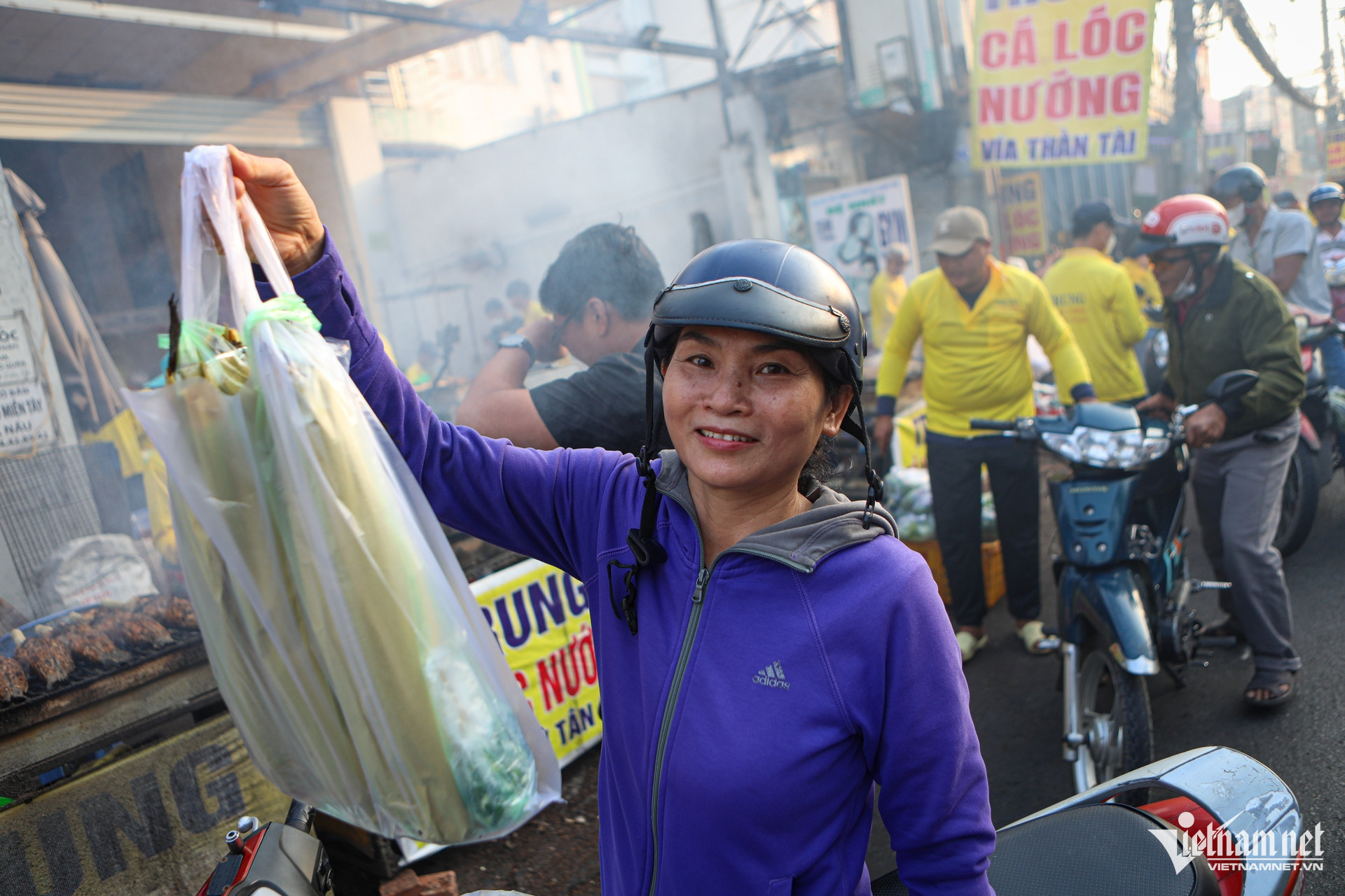 W-cá lóc nướng, TPHCM.jpg