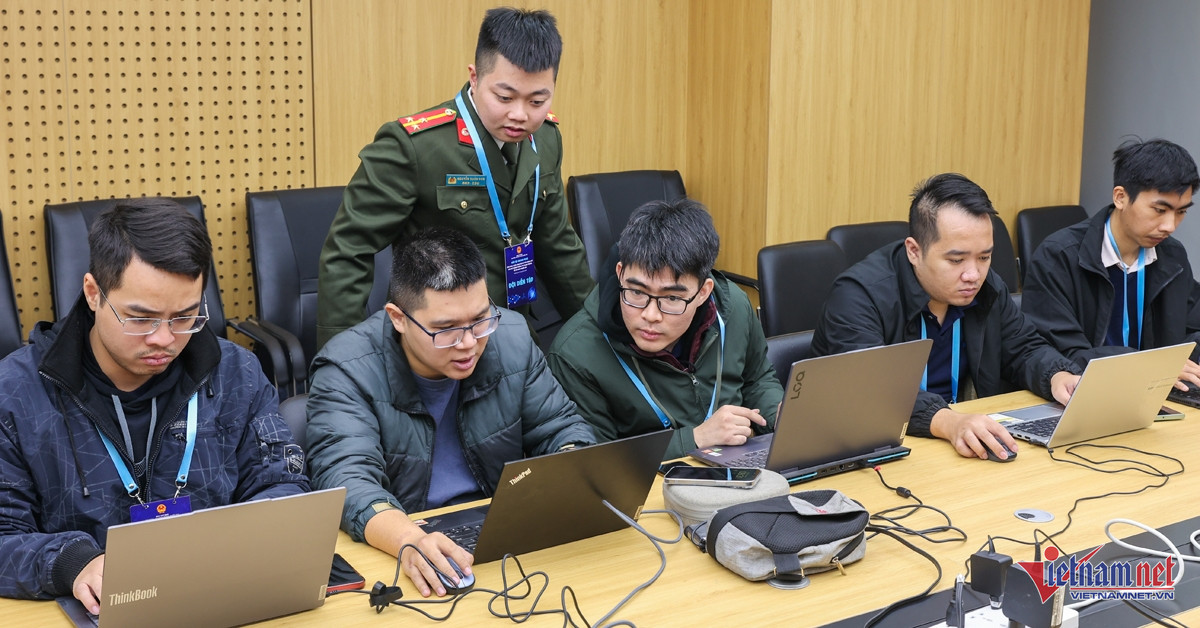 W-nhan luc an toan thong tin 2.jpg