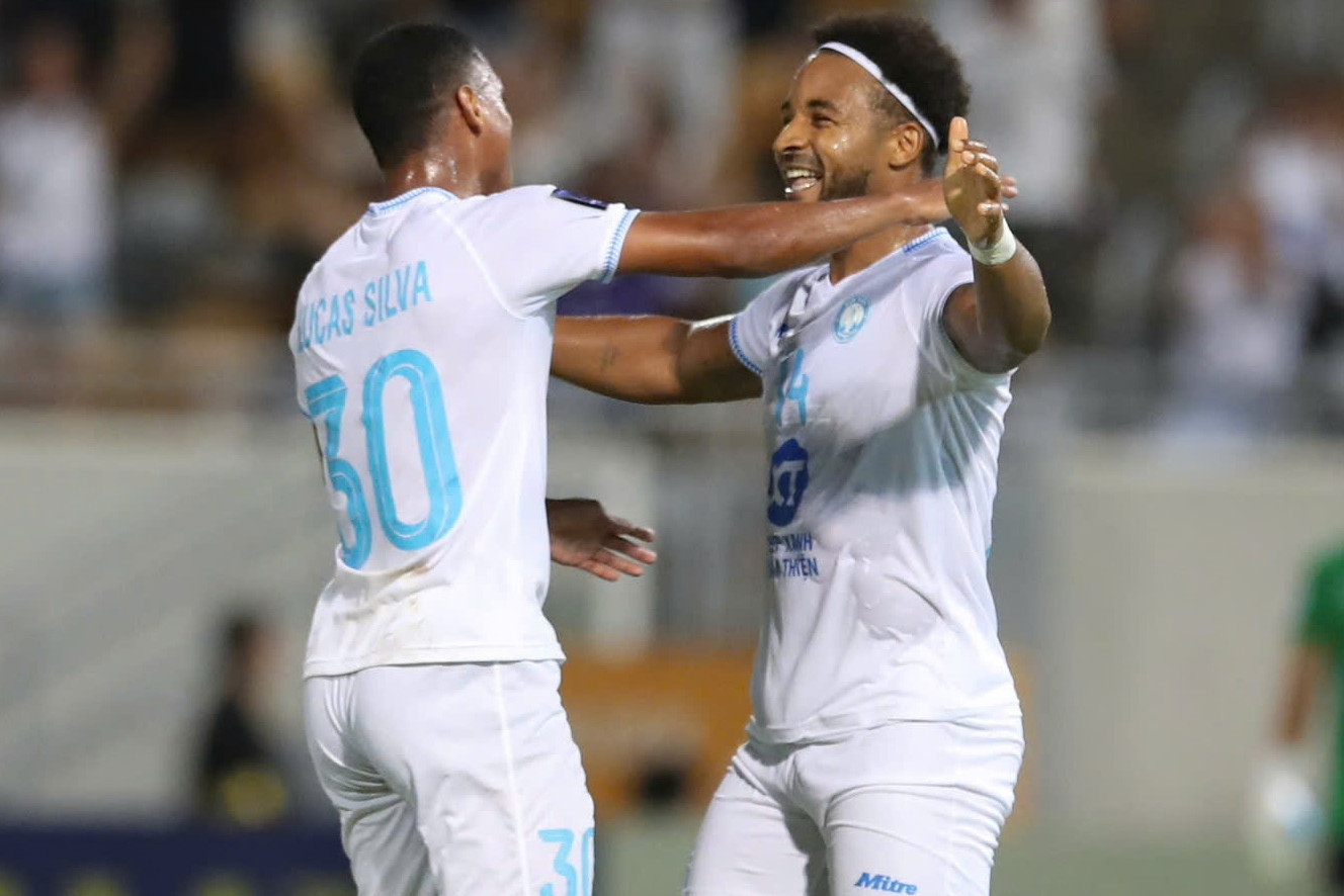 Xuân Son được vinh danh, Nam Định bội thu giải thưởng