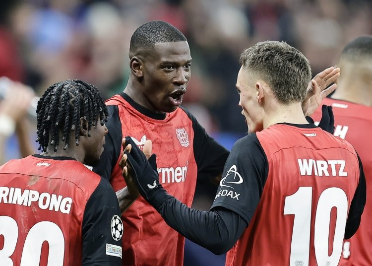 Florian Wirtz Jeremie Frimpong EFE.jpg