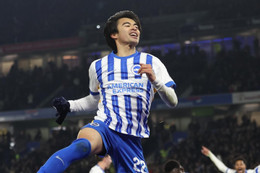 Mitoma hóa người hùng, Brighton loại Chelsea khỏi FA Cup