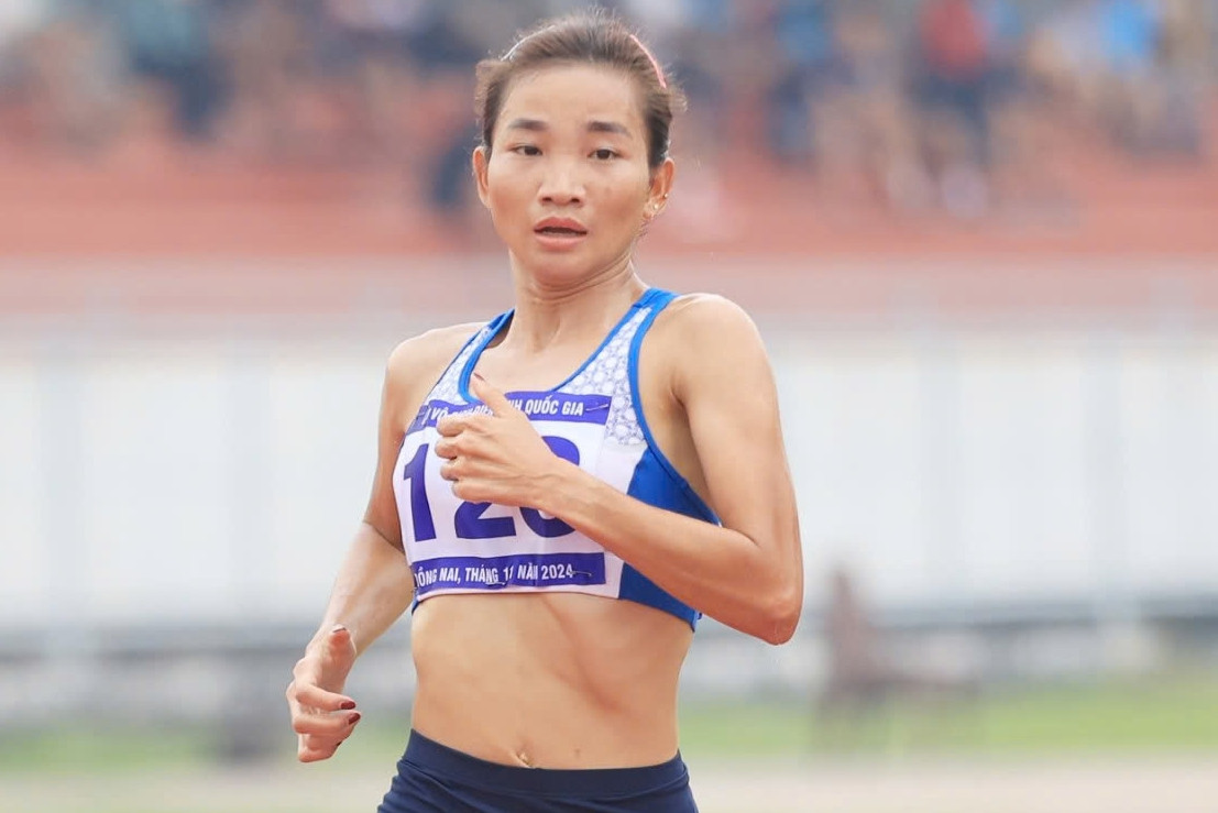 Nguyễn Thị Oanh tranh tài giải marathon ở Phú Quốc