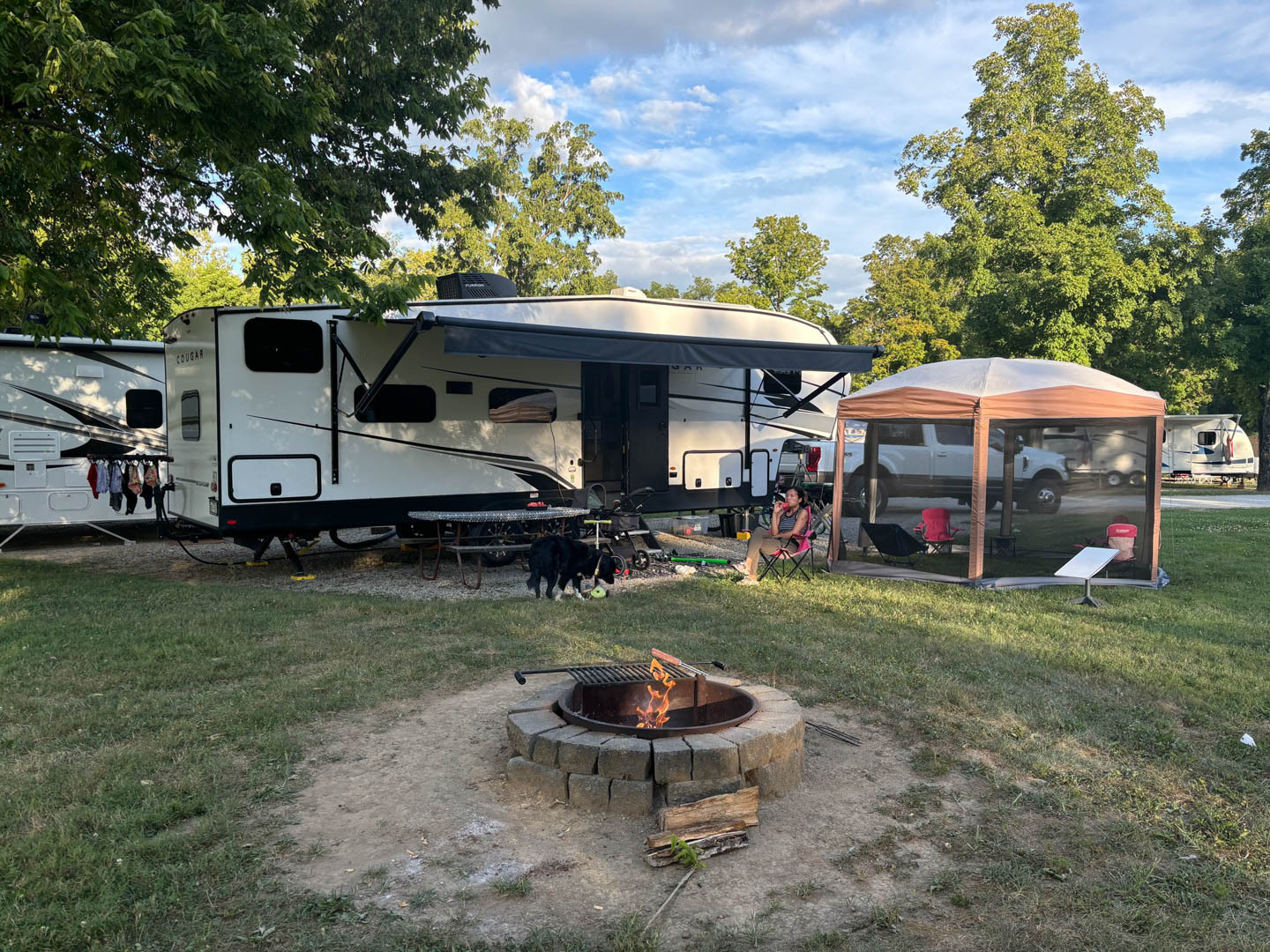 nha di dong my 8.JPG