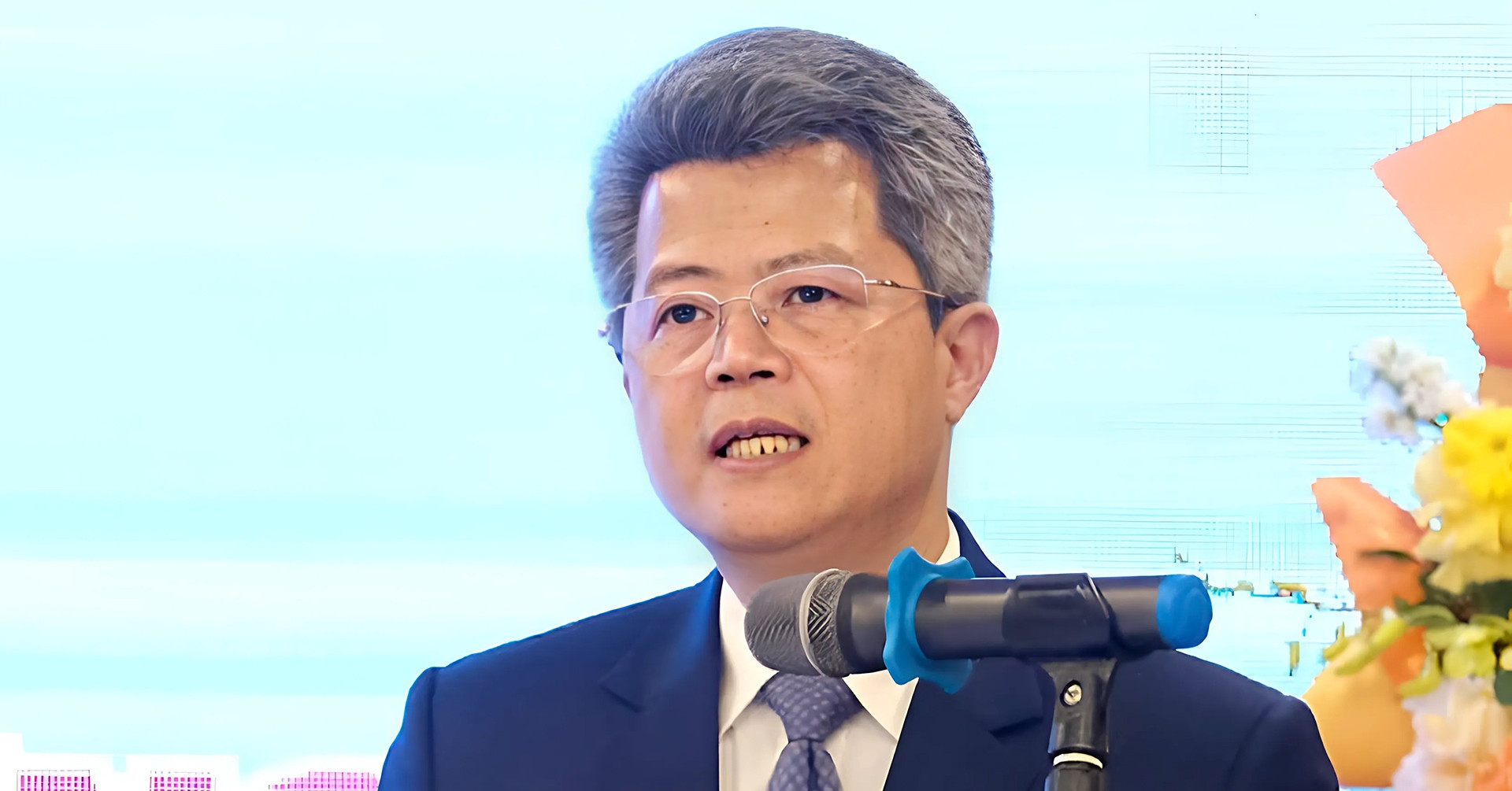 Nhiệm vụ đặc biệt Bộ trưởng Y tế giao cho tân Giám đốc Bệnh viện Mắt Trung ương