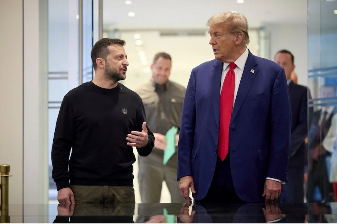 Trump Zelensky - ảnh Shutterstock