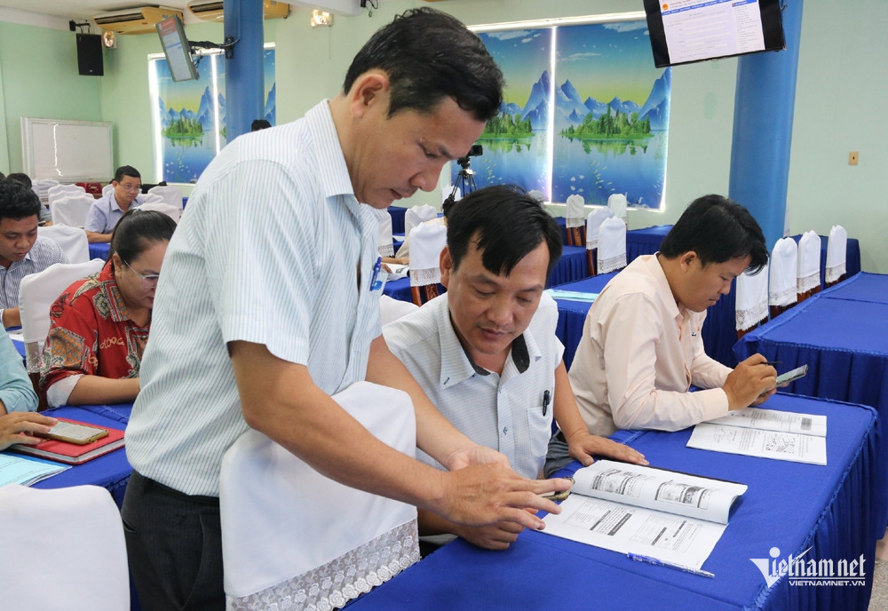 W-boi duong can bo 55224.jpg