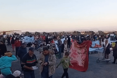 Tránh bạo lực, hàng trăm dân thường Syria tị nạn trong căn cứ quân sự Nga