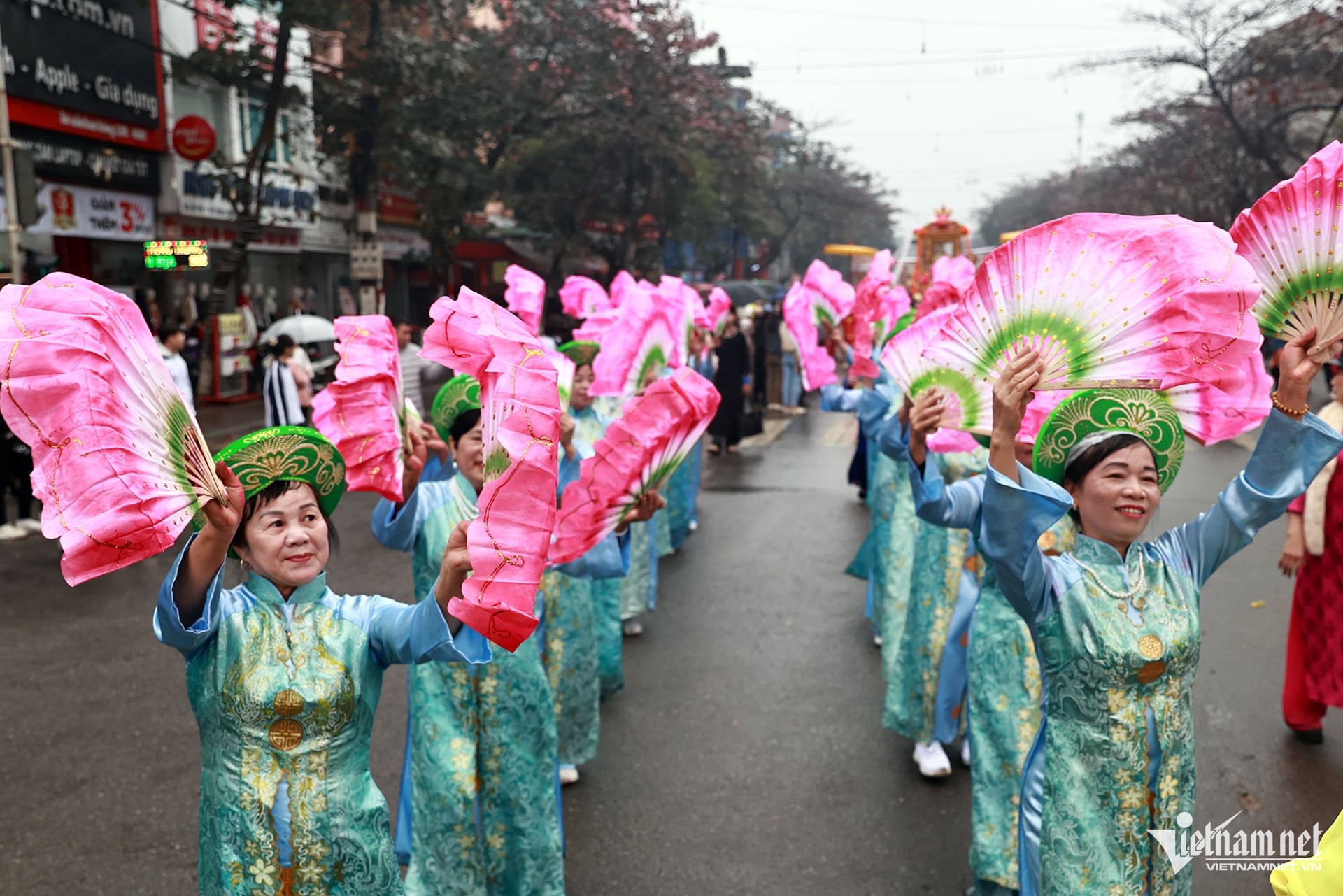 W-5_lễ hội Đền Hạ – Đền Thượng – Đền Ỷ La  7536.jpg