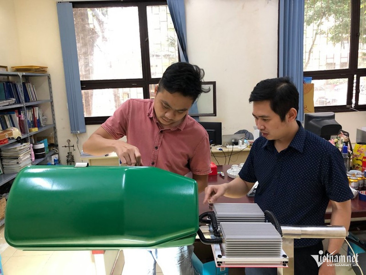 W-bui hung thang 1122.jpg