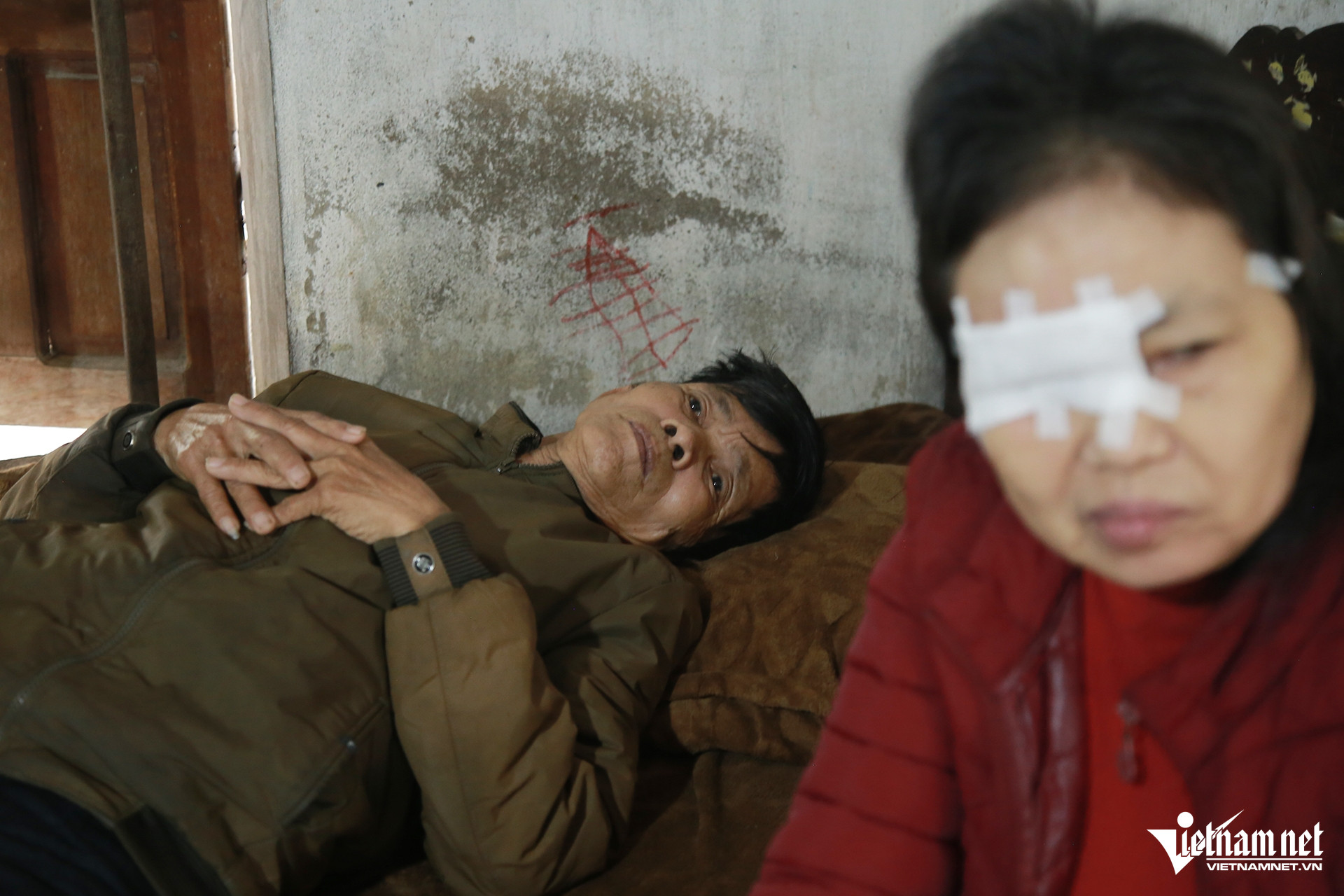 W-hoàn cảnh thạch mỹ3.JPG.jpg