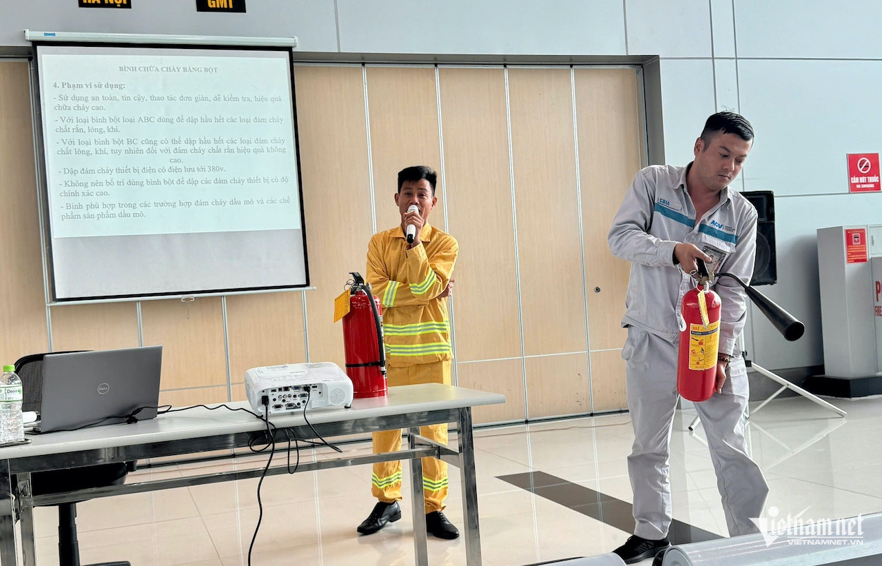 W-z5942722900386 0780f85a7a4b6922e30df3c9d4453764 48802.jpg