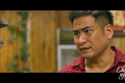 'Cha tôi người ở lại' tập 12: Huấn ra đòn bẩn, công khai đe dọa ông Bình và Việt