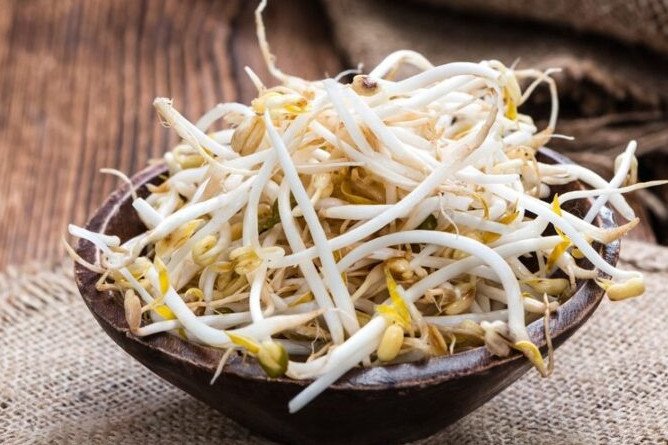 3 không khi ăn giá đỗ