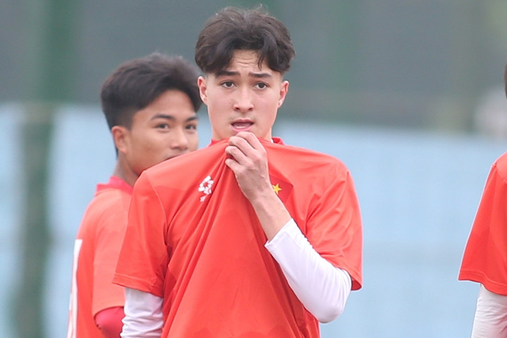 Cầu thủ Việt kiều Hà Lan rời U17 Việt Nam