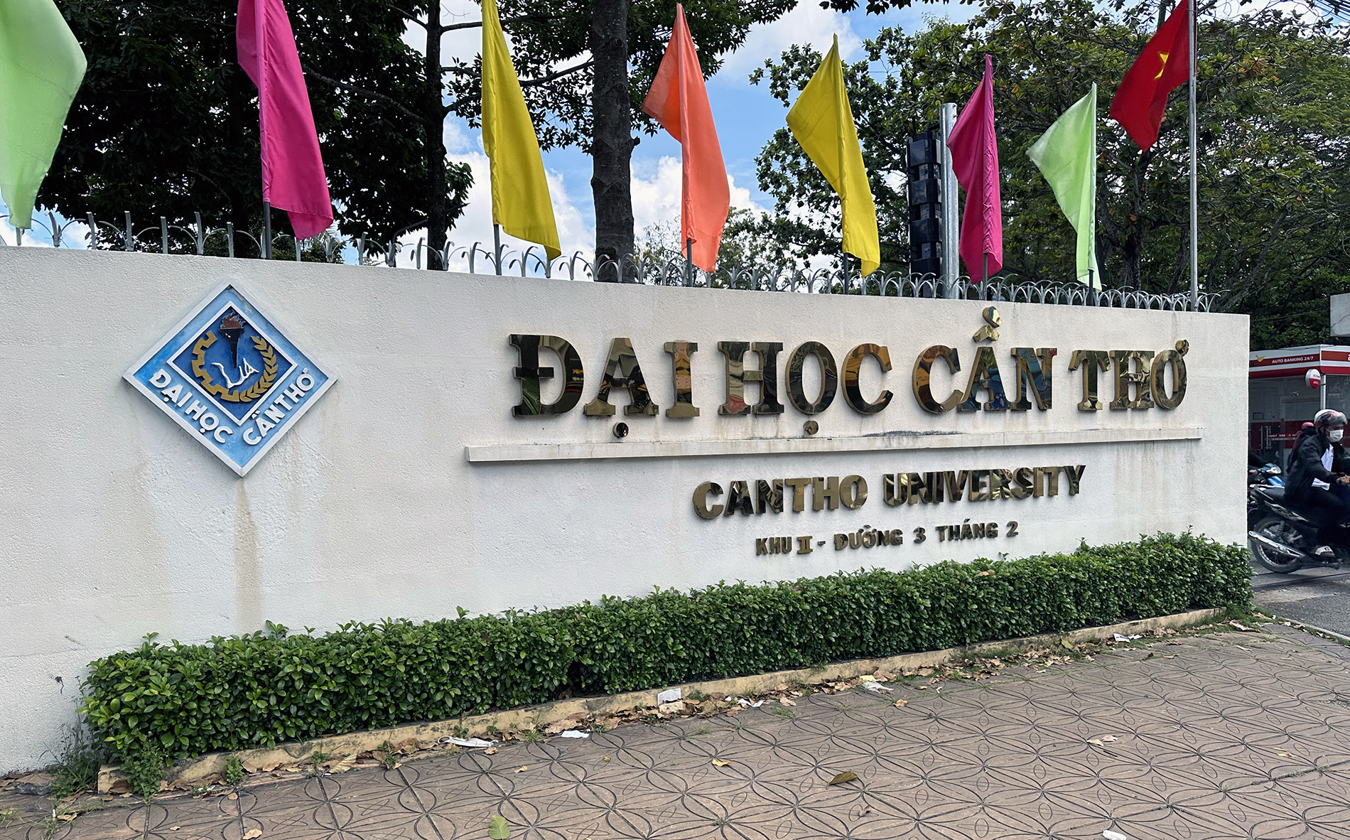 Đại học Cần Thơ.jpg