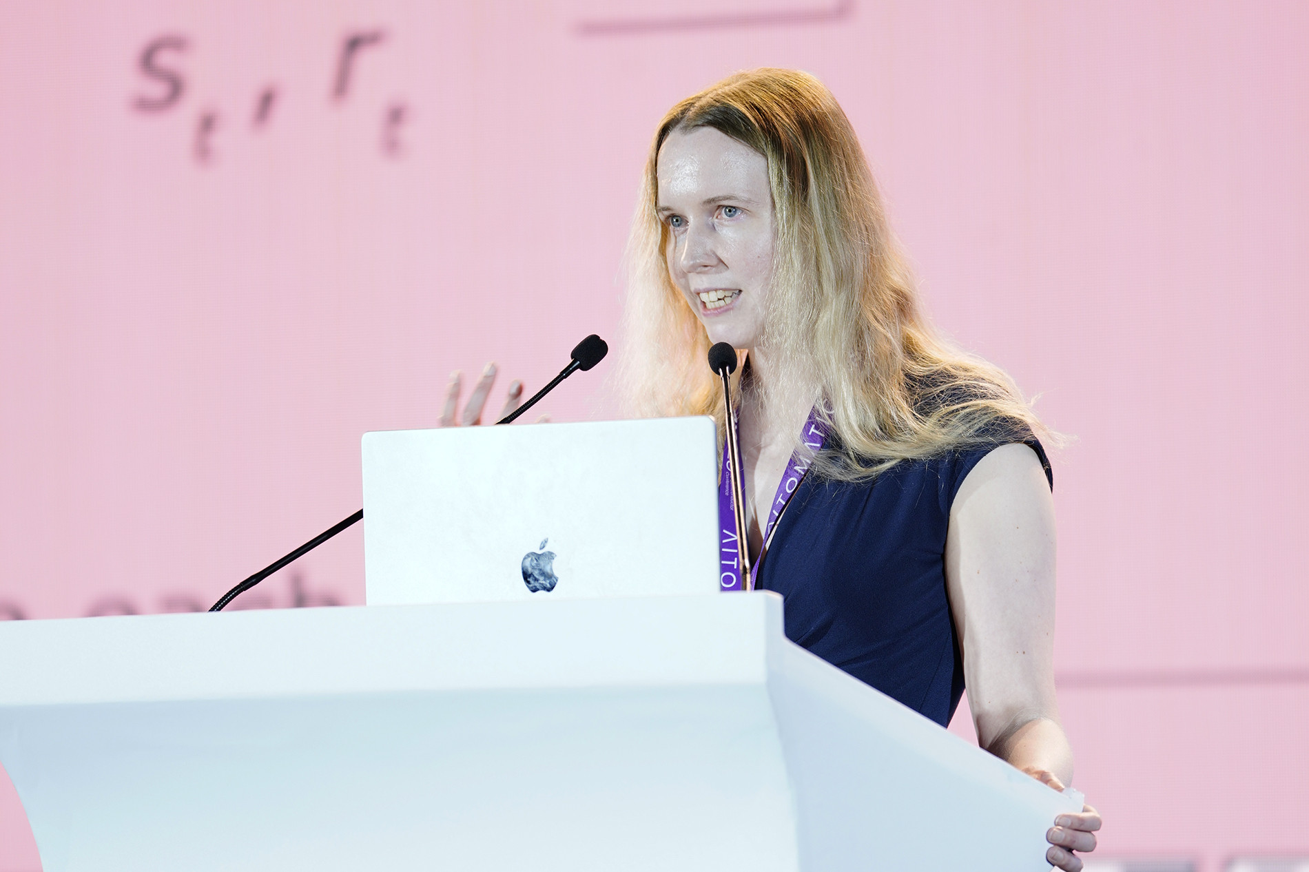 Hoi nghi AI Google.jpg